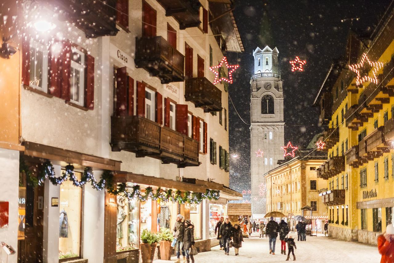 Dependance Hotel Corona Cortina dʼAmpezzo Exterior foto